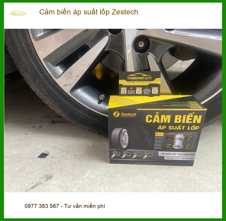 Chú Long lắp Cảm biến áp suất lốp Zestech cho VinFast Lux A tại Gò Vấp ảnh thực tế 2