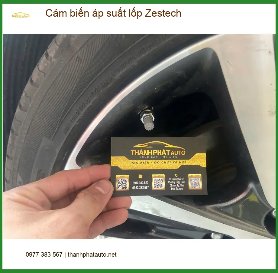 Chú Long lắp Cảm biến áp suất lốp Zestech cho VinFast Lux A tại Gò Vấp ảnh thực tế 5