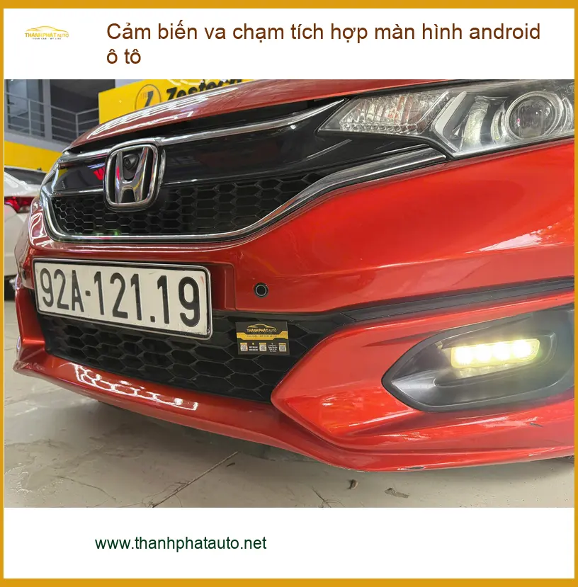Anh Tấn lắp cảm biến va chạm tích hợp màn hình android ô tô VF3 Quận 2 ảnh thực tế 2