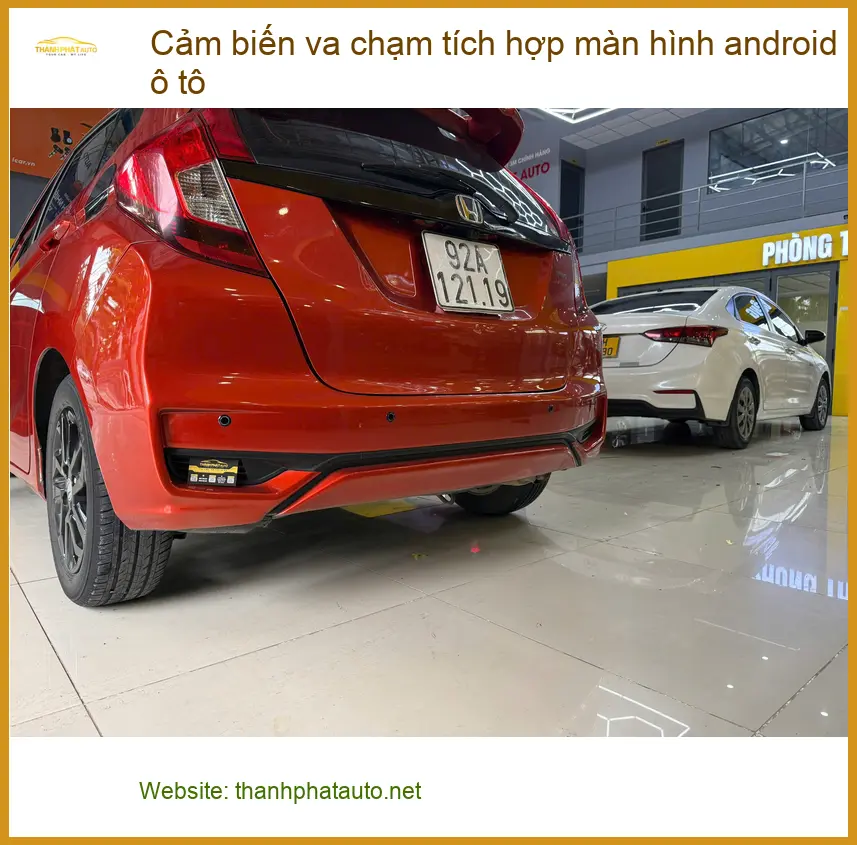 Anh Tấn lắp cảm biến va chạm tích hợp màn hình android ô tô VF3 Quận 2 ảnh thực tế 3
