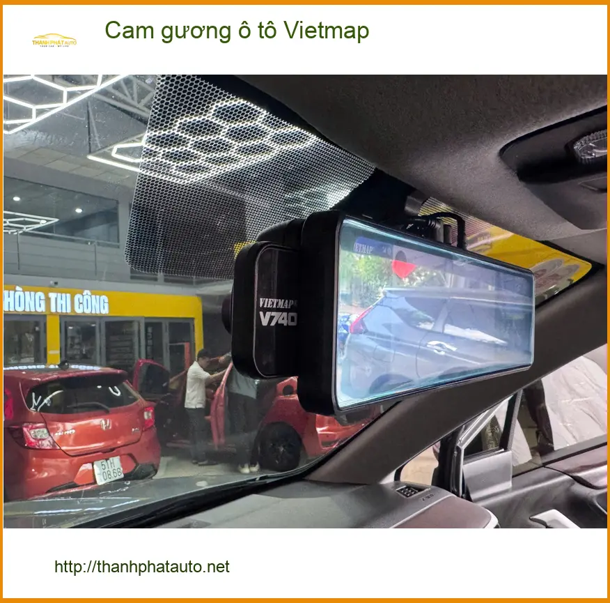 Chị Thanh Trà lắp cam gương Vietmap cho Suzuki Swift tại Gò Vấp