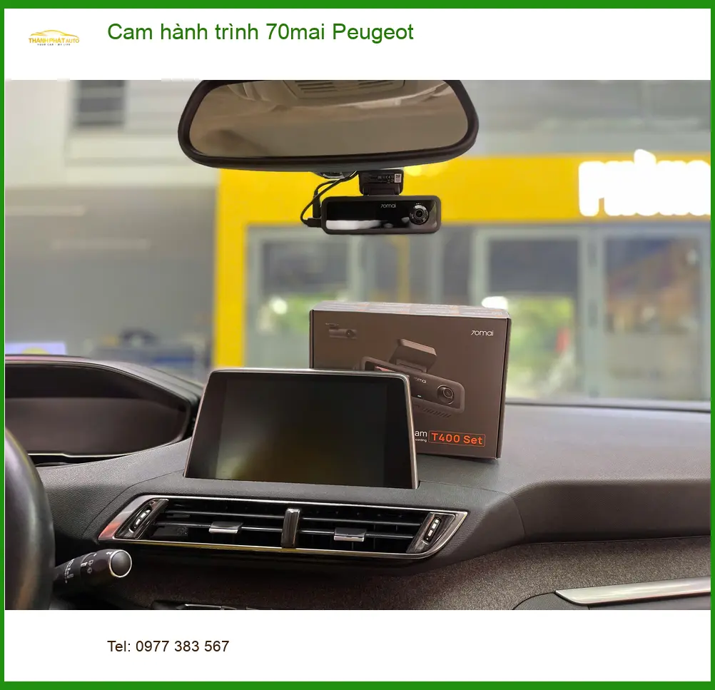 Anh Lâm lắp cam hành trình 70mai cho Peugeot 5008 tại Quận 3 để ghi lại hành trình rõ nét