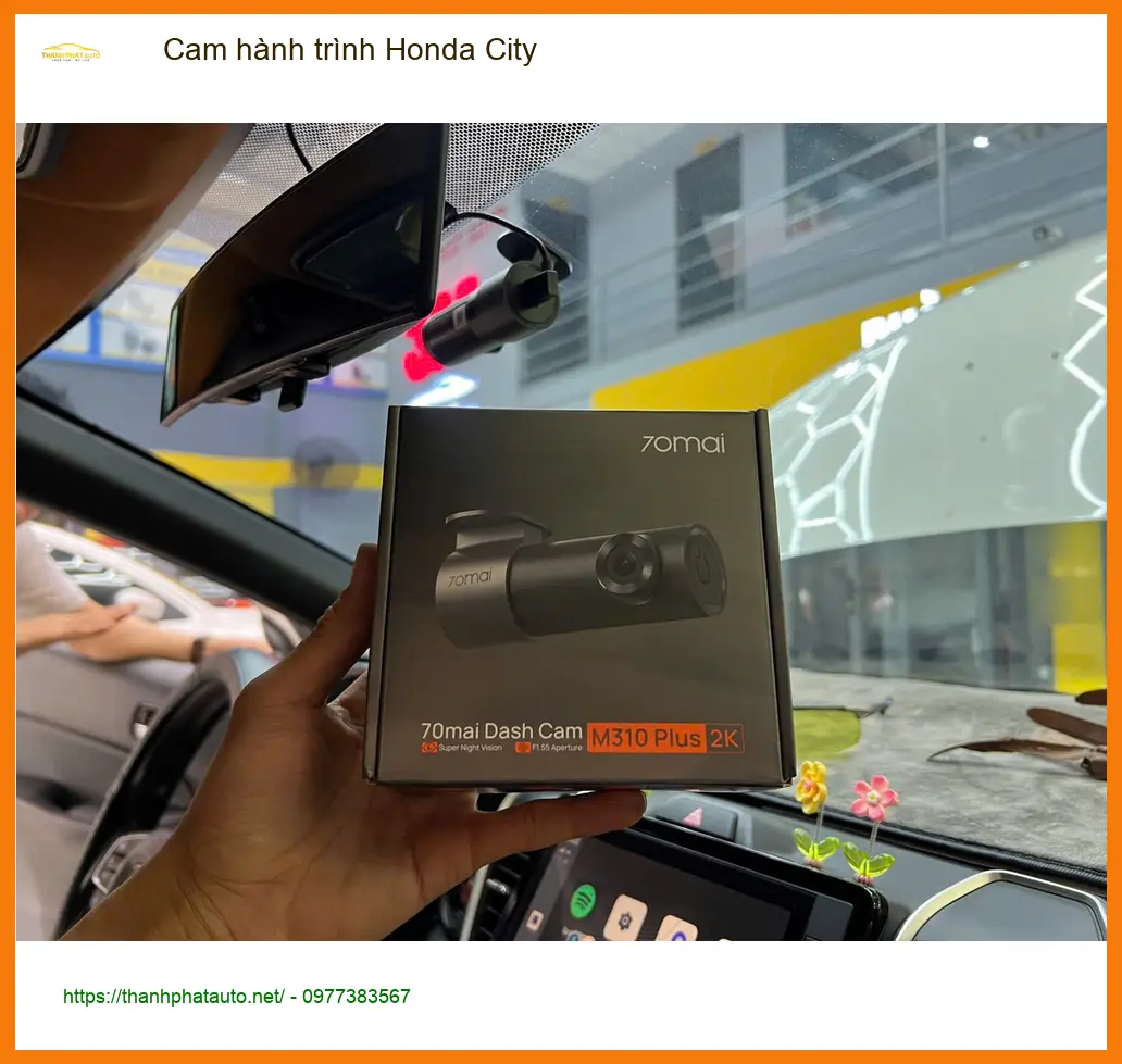 Anh Long lắp cam hành trình Honda City tại Quận 2 để ghi lại lộ trình an toàn