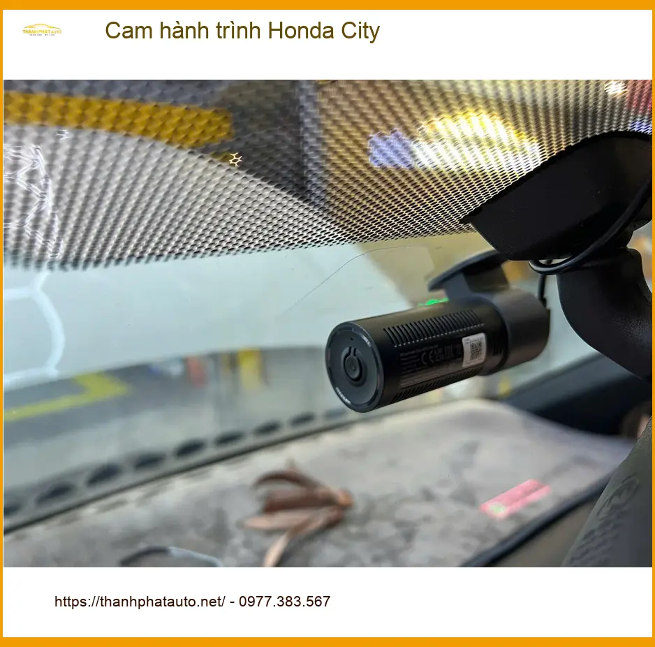 Anh Long lắp cam hành trình Honda City Quận 7 để ghi lại hành trình rõ nét khi đi lại ảnh thực tế 3