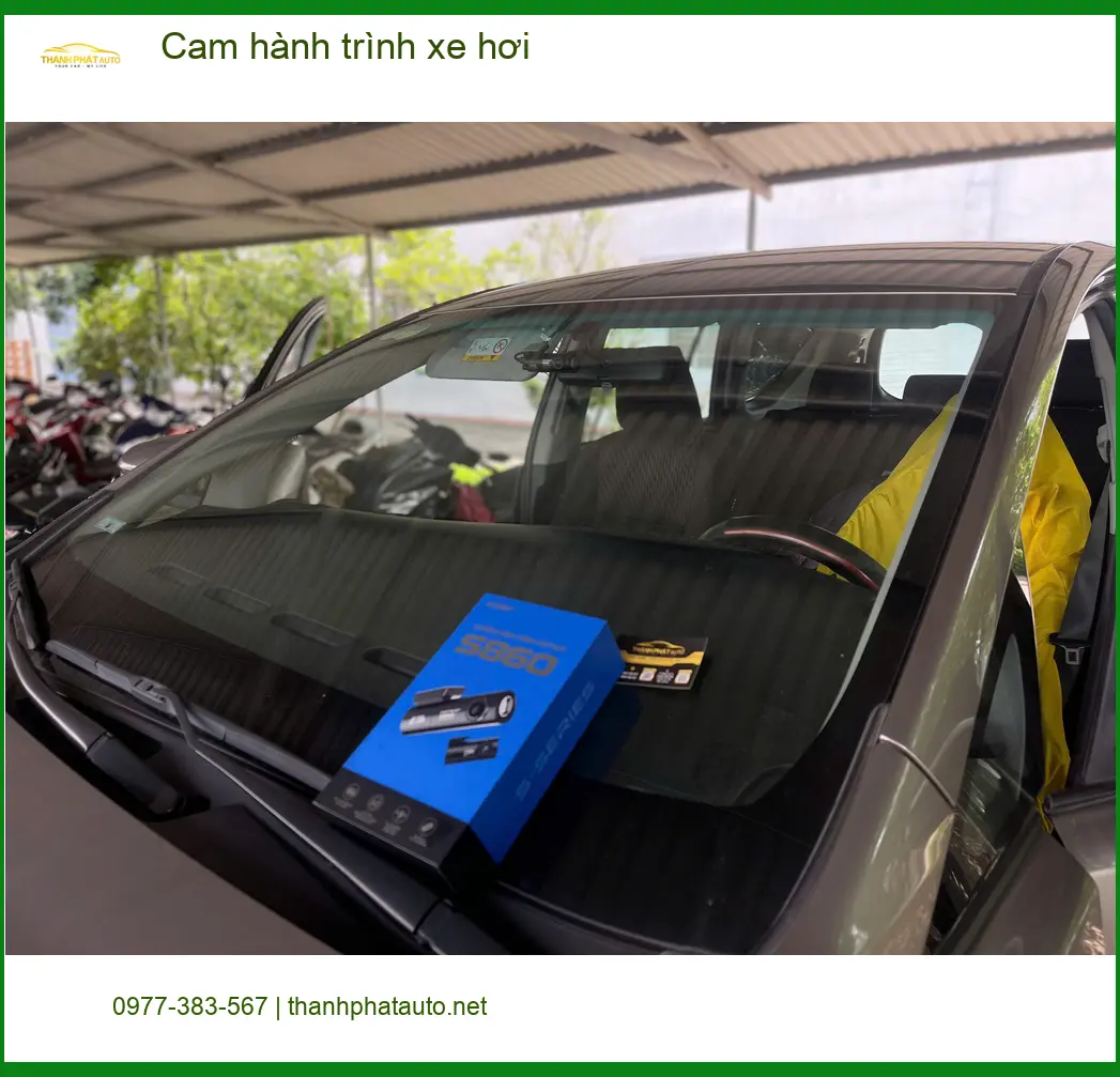 Anh Bình gắn cam hành trình ô tô cho Kia K3 ở Quận 1, an tâm mọi nẻo đường ảnh thực tế 2