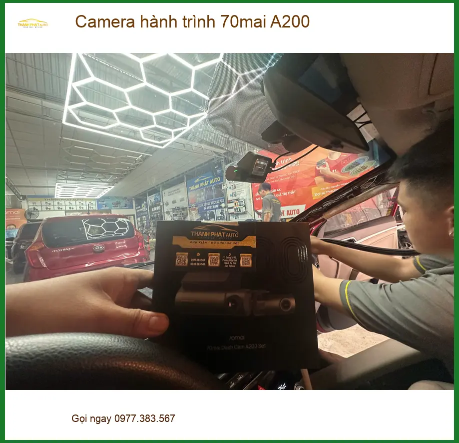 Anh Tùng lắp Camera hành trình 70mai A200 cho VinFast Lux A2.0 tại Quận 6 ảnh thực tế 4