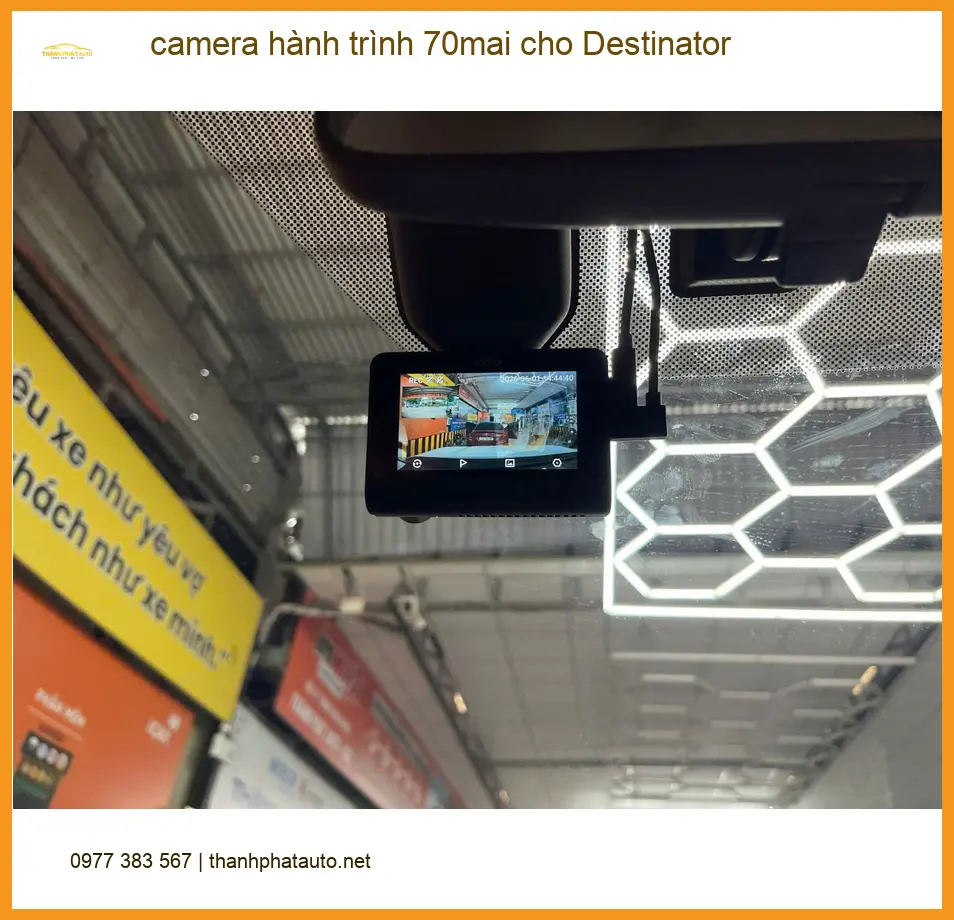 Anh Kiên lắp camera hành trình 70mai cho Toyota Camry ở Hóc Môn ảnh thực tế 2