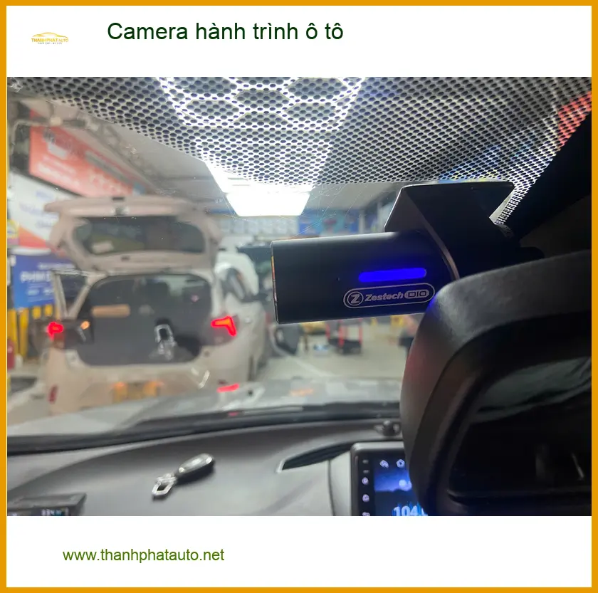 Anh Duy lắp camera hành trình ô tô Hyundai Accent tại Củ Chi an tâm mọi cung đường ảnh thực tế 4