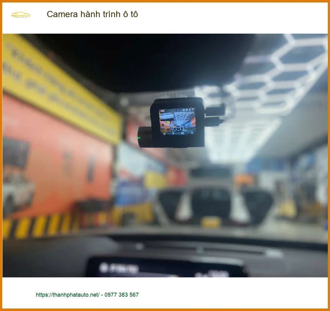 Chị Mai lắp camera hành trình ô tô cho Mazda CX-5 tại Quận Thủ Đức