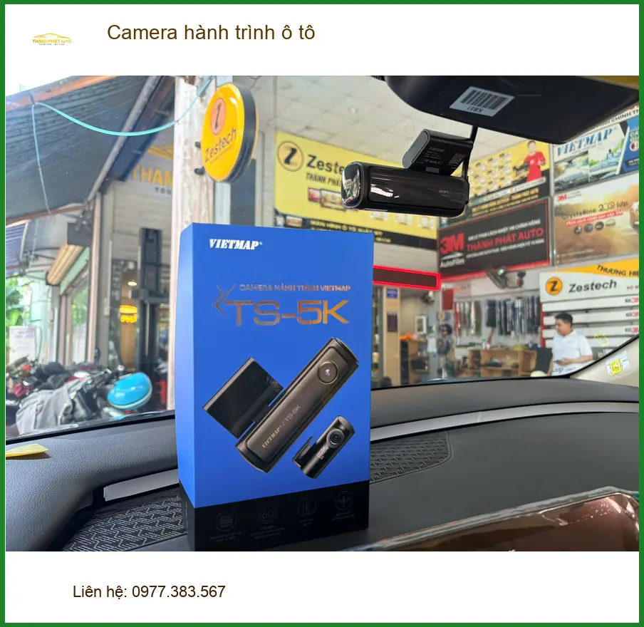 Chú Lộc lắp camera hành trình ô tô Honda BR-V tại Quận Thủ Đức an tâm mọi hành trình. ảnh thực tế 3