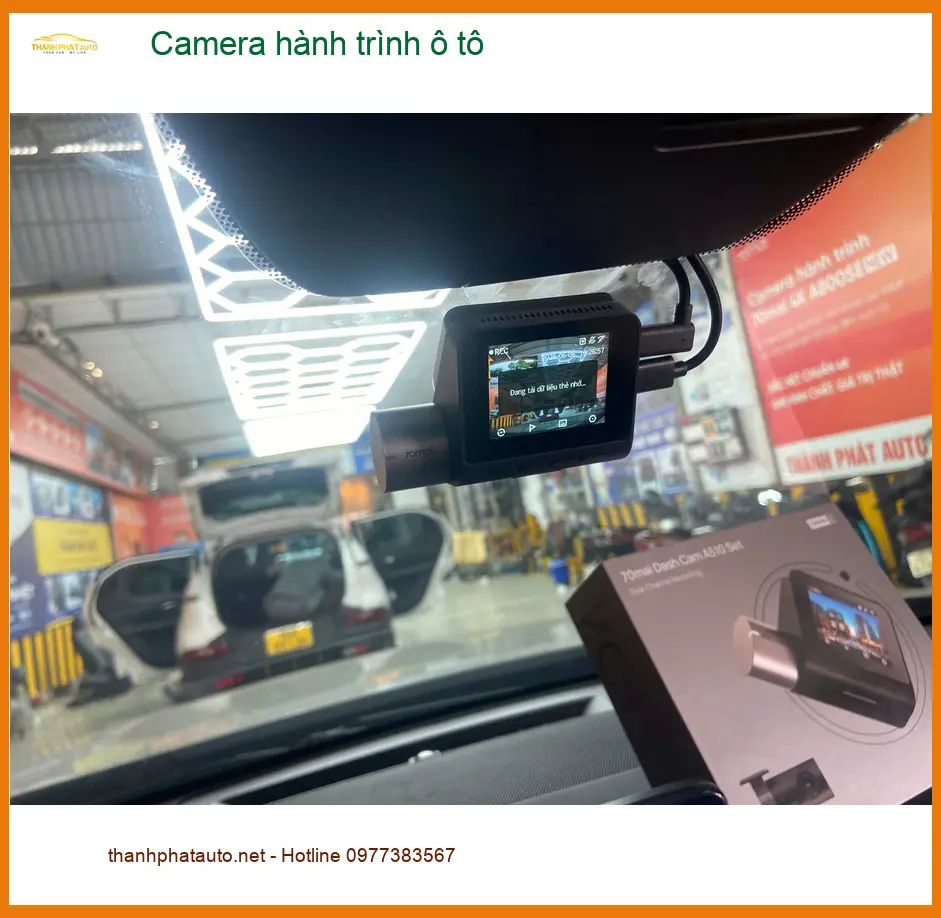 Anh Minh lắp Camera hành trình ô tô cho Hyundai SantaFe tại Quận 7 để an tâm hơn khi di chuyển ảnh thực tế 5