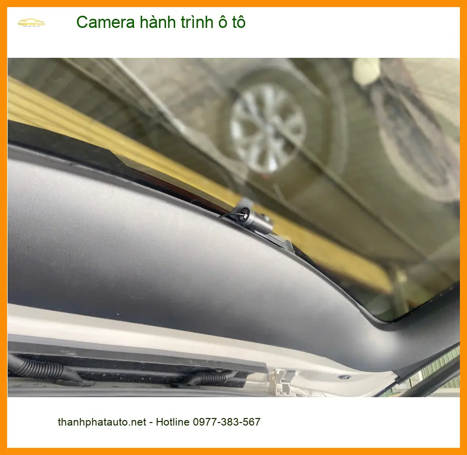 Anh Kiên lắp Camera hành trình ô tô chính hãng cho Hyundai Creta ở Quận Gò Vấp