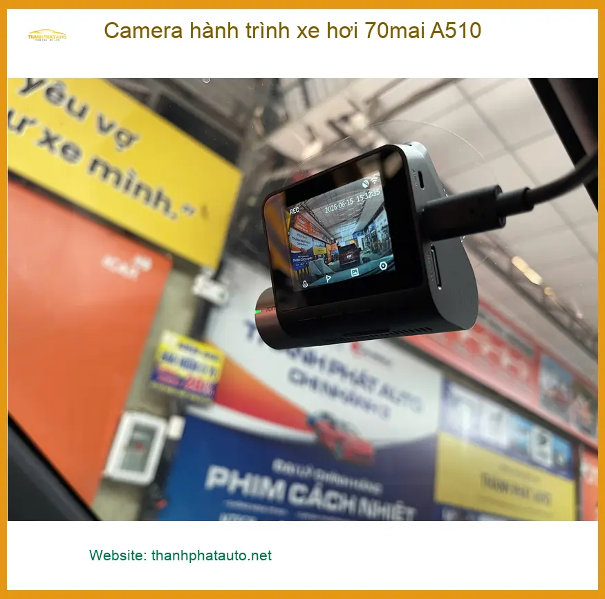 Anh Tùng lắp Camera hành trình 70mai A510 cho Mazda 3 tại Quận Thủ Đức.