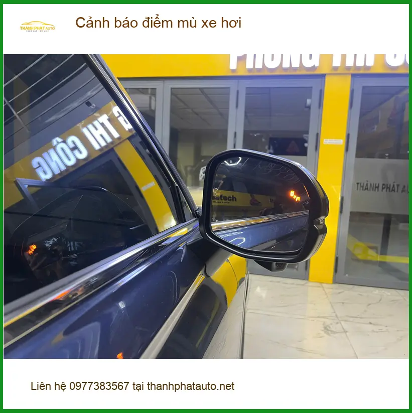 Dịch vụ lắp cảnh báo điểm mù xe hơi uy tín cho Anh Quang VinFast Lux A2.0 tại Hóc Môn