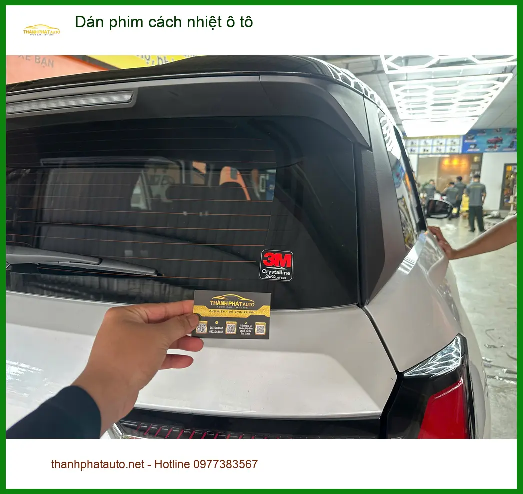 Anh Tấn dán phim cách nhiệt cho Honda CRV tại Nhà Bè chống nắng gắt mùa hè ảnh thực tế 5