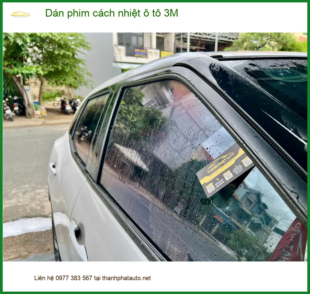 Chị Hương Giang dán phim cách nhiệt 3M cho Honda CRV tại Quận 9 để chống nóng hiệu quả ảnh thực tế 3