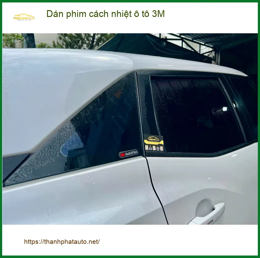 Chú Phước dán phim cách nhiệt 3M cho Toyota Veloz Cross tại Nhà Bè chống nóng mùa hè ảnh thực tế 3