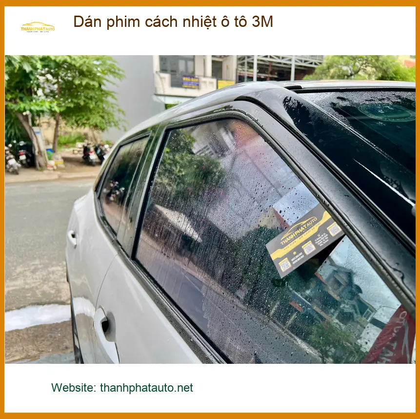 Chú Phước dán phim cách nhiệt 3M cho Toyota Veloz Cross tại Nhà Bè chống nóng mùa hè ảnh thực tế 4