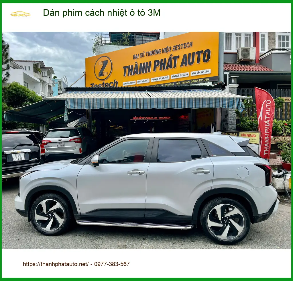 Chị Thảo dán phim cách nhiệt 3M cho Corolla Cross tại Quận Bình Tân chống nóng ảnh thực tế 3