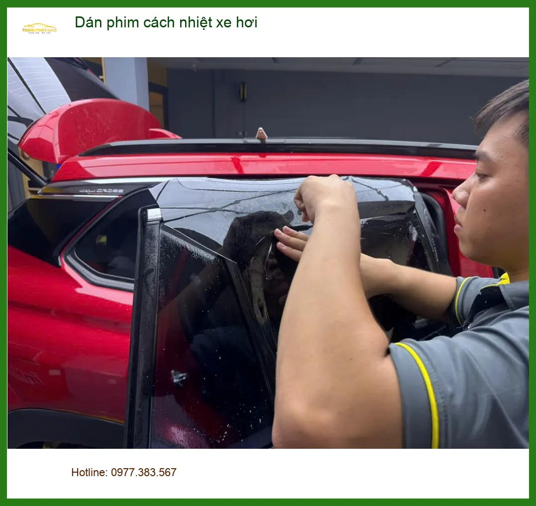 Chị Thảo dán phim cách nhiệt xe Hyundai Santa Fe tại Hóc Môn chống nắng gay gắt ảnh thực tế 2