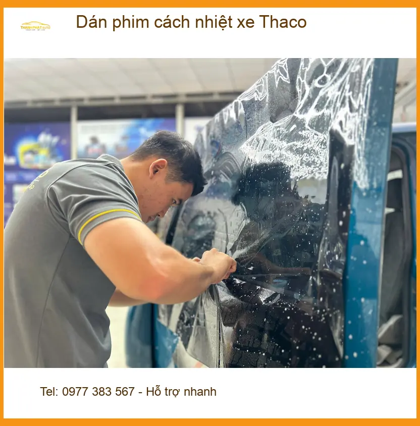 Anh Quang dán phim cách nhiệt xe Thaco Frontier tại Quận 5 chống nóng.
