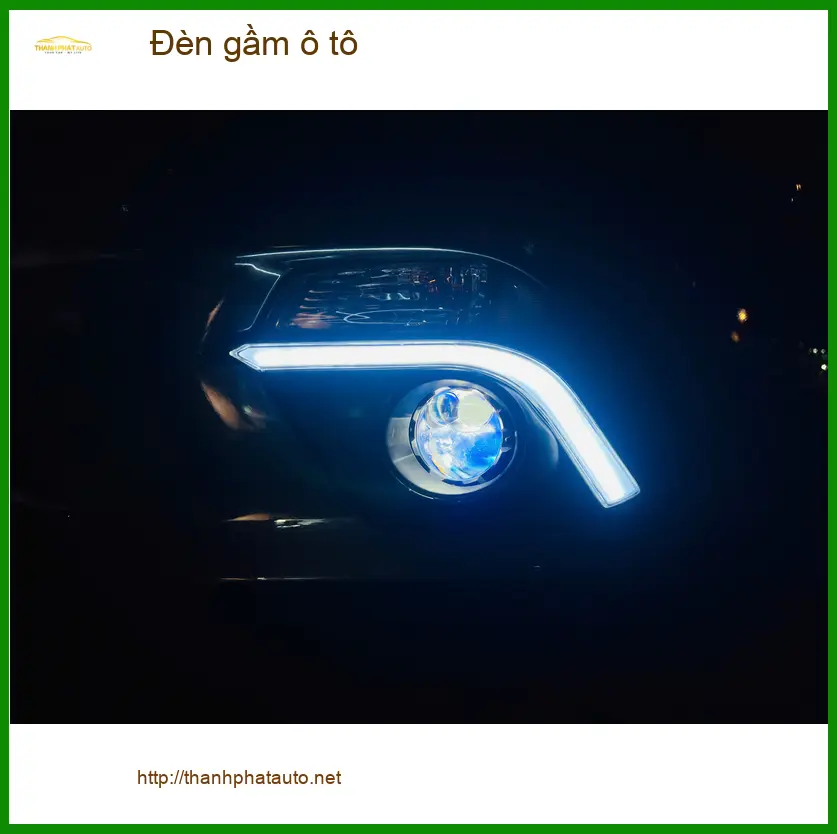 Anh Tấn lắp đèn gầm ô tô cho Hyundai Accent tại Quận 3 để tăng tầm nhìn khi mưa lớn