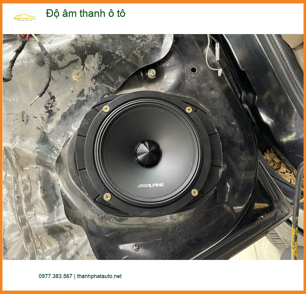 Anh Quang độ âm thanh ô tô Hyundai Creta tại Quận 4 để nghe nhạc hay hơn trên đường đi làm ảnh thực tế 5