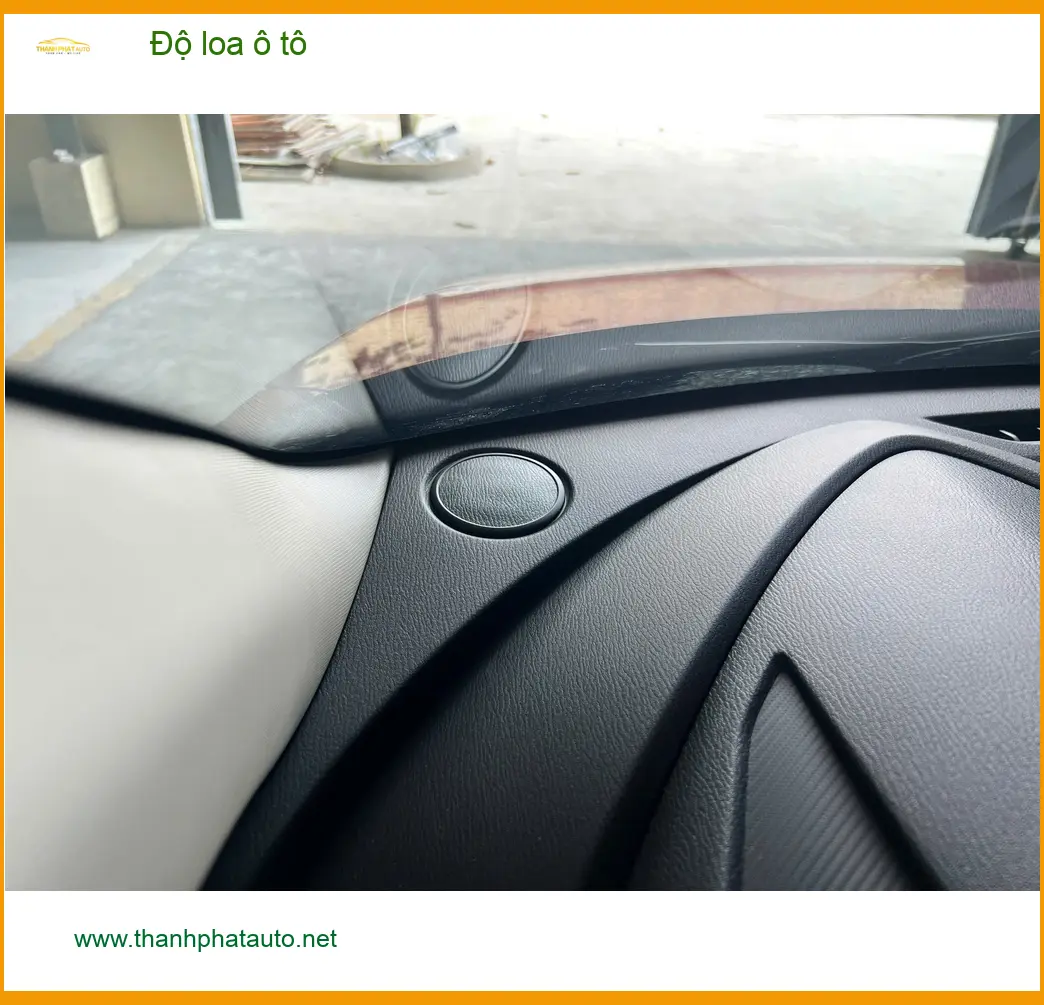 Anh Khôi độ loa ô tô cho Honda CRV tại Quận 1 để âm thanh sống động hơn ảnh thực tế 4