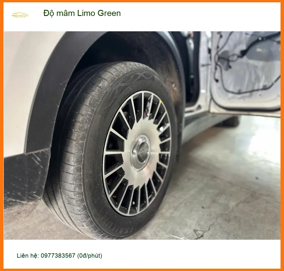 Anh Minh Khang độ mâm Limo Green Toyota Camry ở Hóc Môn để xe nổi bật