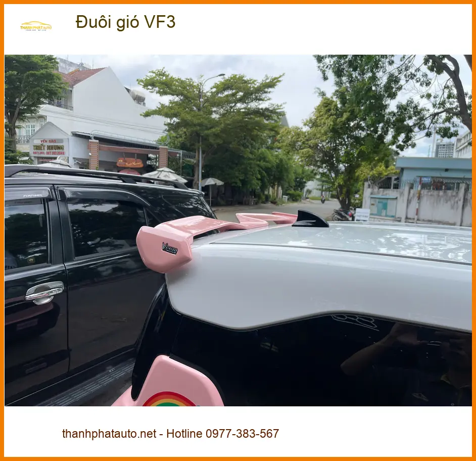 Anh Minh lắp đuôi gió VinFast VF3 tại Quận 5 tăng vẻ cá tính ảnh thực tế 4