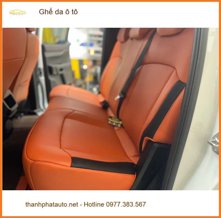 Chị Thảo bọc ghế da ô tô Hyundai Accent tại Quận 3 để nội thất sang trọng hơn ảnh thực tế 4