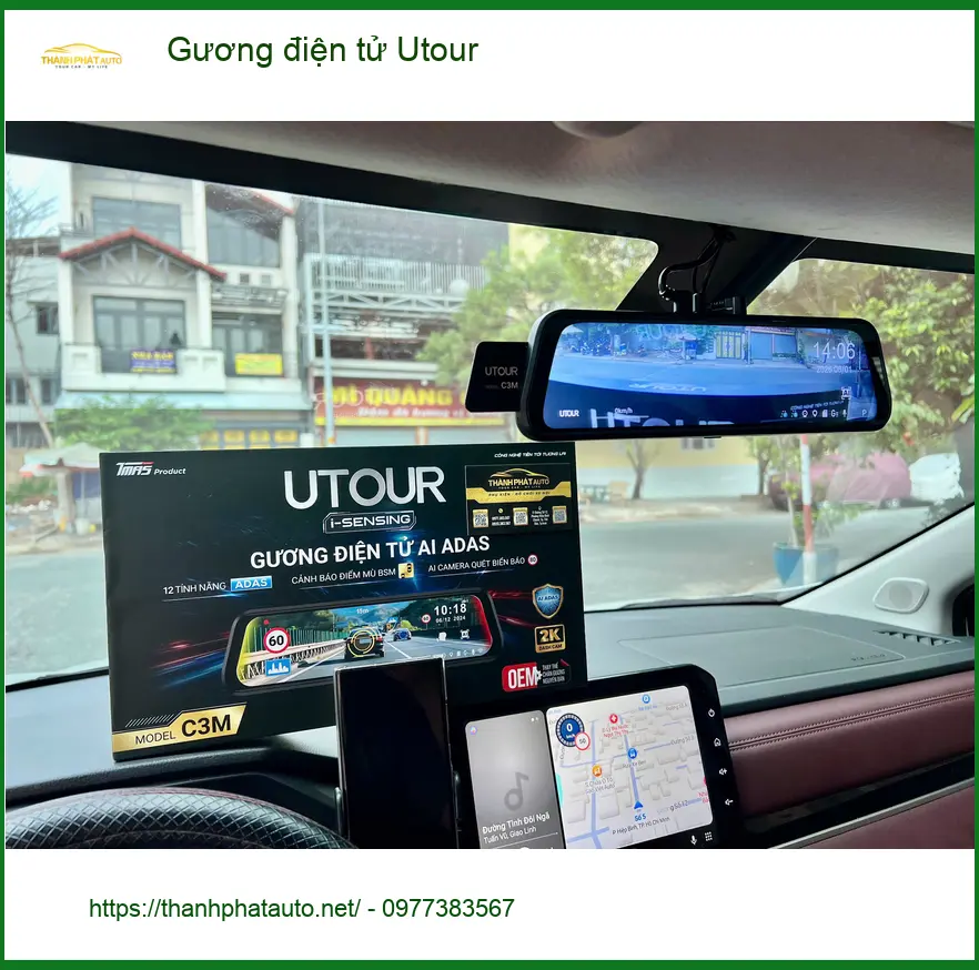 Chú Long lắp gương điện tử Utour cho Mazda 3 tại Quận 9 để cải thiện tầm nhìn ảnh thực tế 2