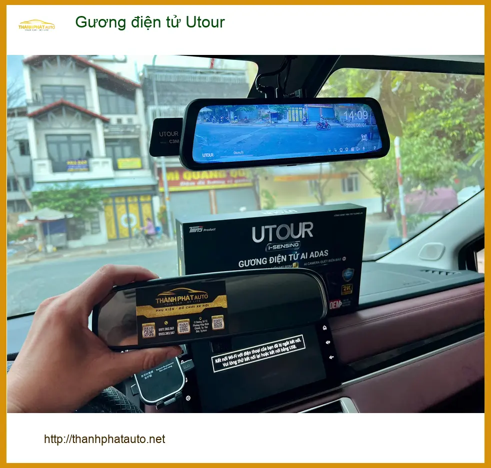 Chú Long lắp gương điện tử Utour cho Mazda 3 tại Quận 9 để cải thiện tầm nhìn ảnh thực tế 4
