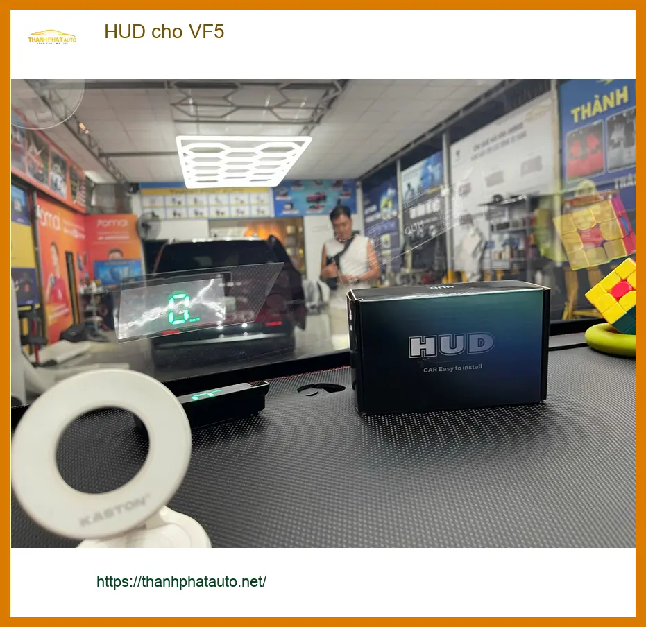 Anh Khang lắp HUD cho VinFast VF5 tại Quận Tân Bình để lái xe an toàn hơn ảnh thực tế 3
