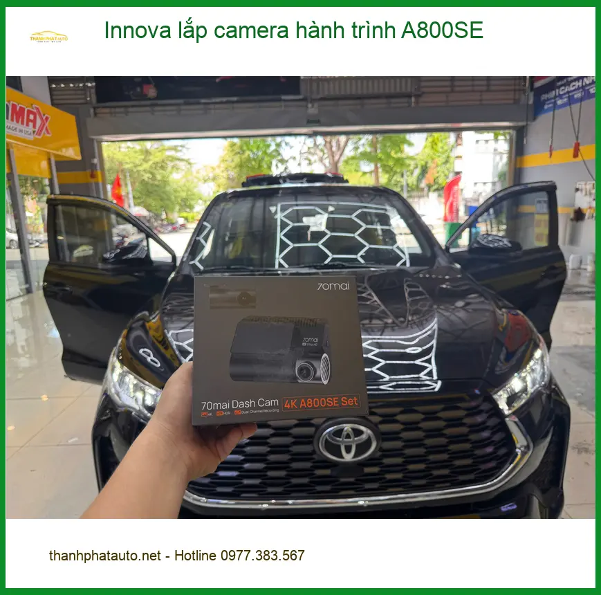 Chị Thảo lắp camera hành trình A800SE cho Innova tại Củ Chi để ghi lại mọi cung đường