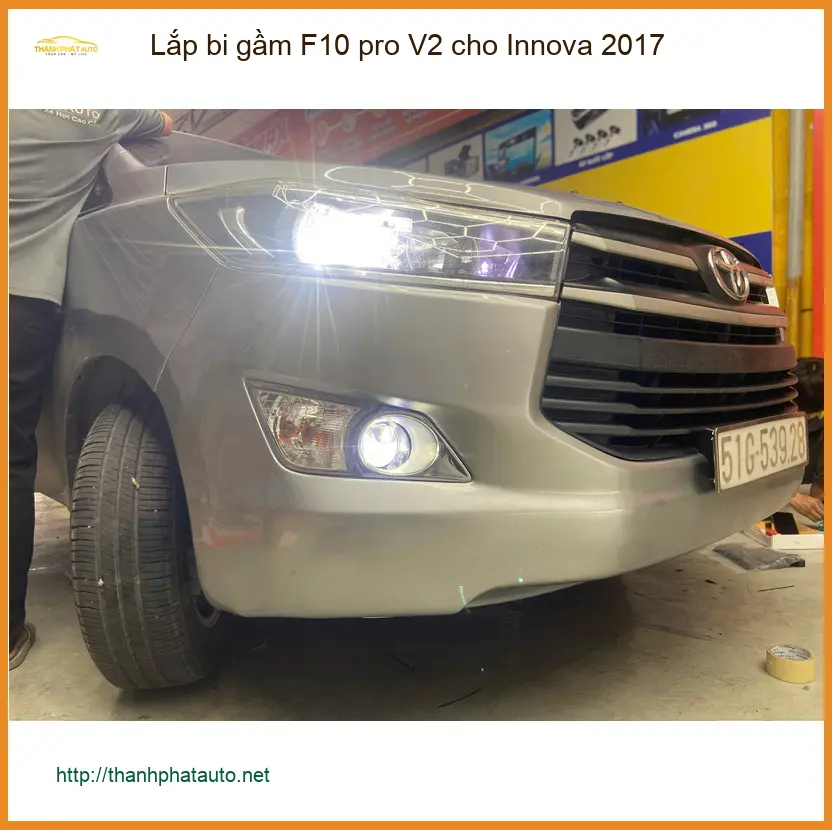 Anh Minh lắp bi gầm F10 pro V2 cho Innova 2017 ở Quận 12 ảnh thực tế 2