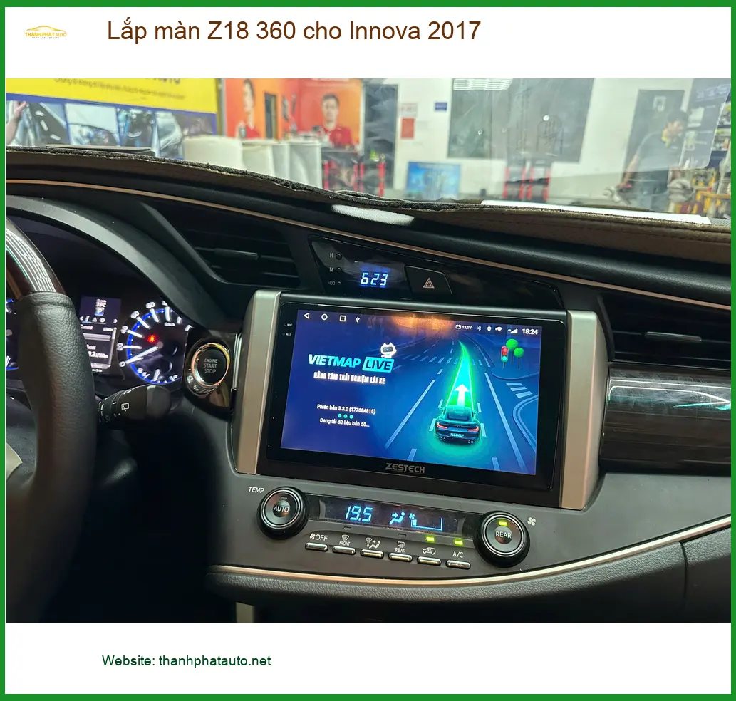 Anh Thắng lắp màn Z18 360 cho Innova 2017 Quận 6 để dễ dàng quan sát khi đậu xe ảnh thực tế 2