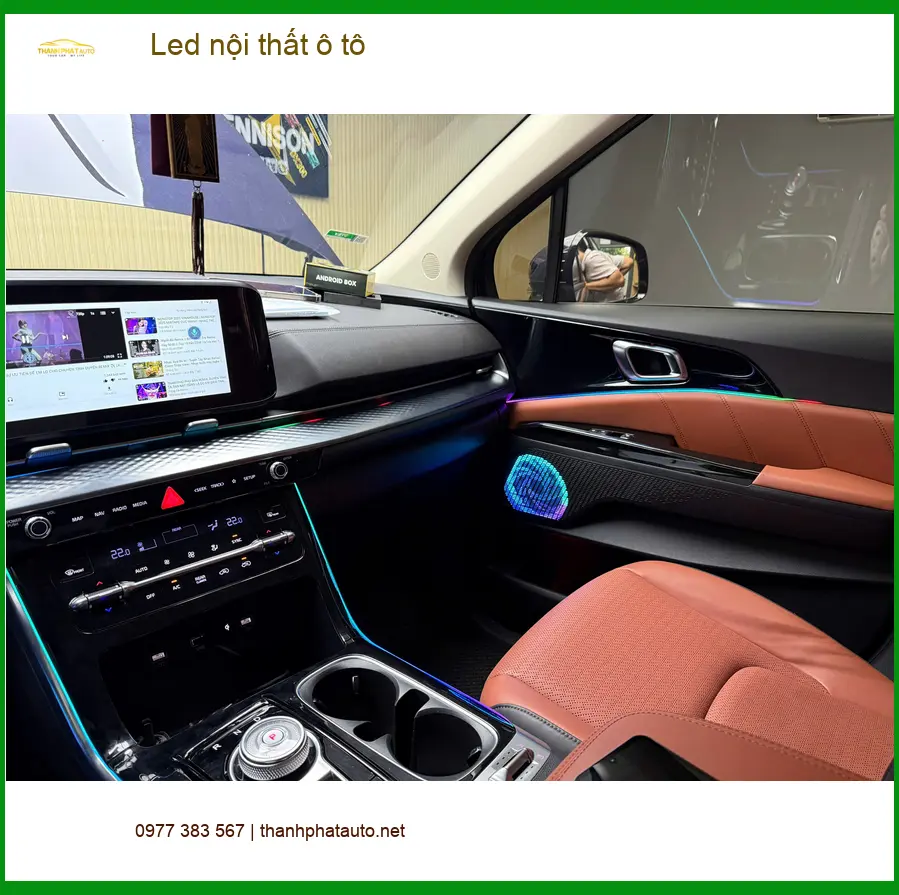Anh Bảo lắp Led nội thất ô tô cho Honda Civic tại Quận 10 để khoang xe thêm sang trọng ảnh thực tế 2
