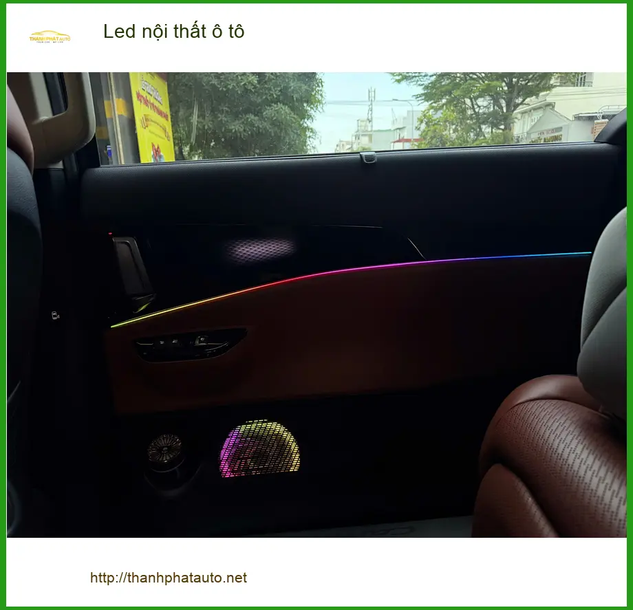 Chị Mai lắp Led nội thất ô tô Mazda CX-5 tại Quận 2 uy tín, giá tốt ảnh thực tế 5