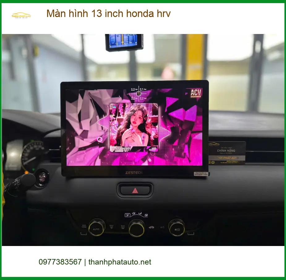 Chị Mai lắp màn hình 13 inch Honda HR-V tại Quận 2 để trải nghiệm công nghệ mới ảnh thực tế 2