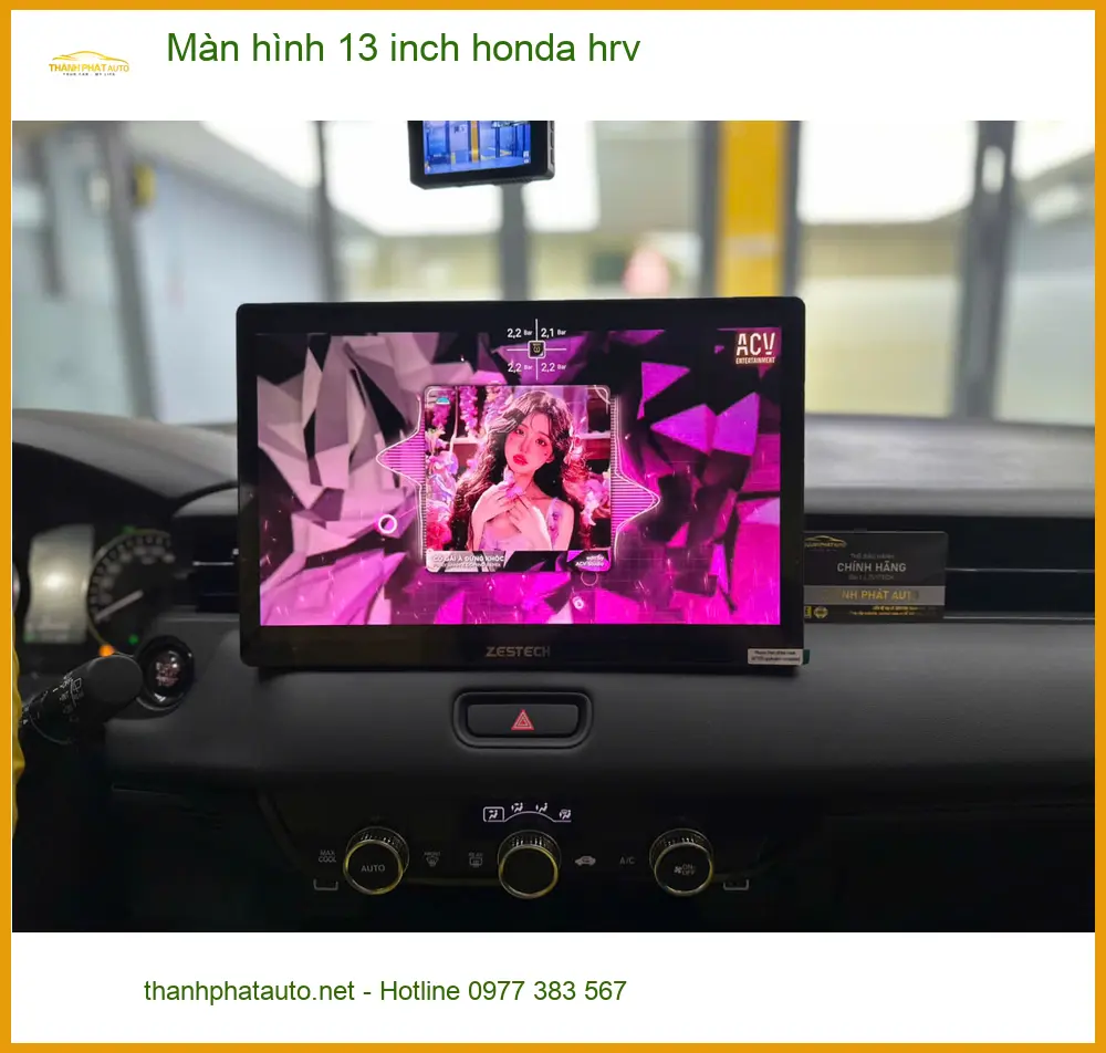 Anh Nam Phong lắp màn hình 13 inch Honda HR-V tại Quận 12 vì màn hình zin quá nhỏ ảnh thực tế 5