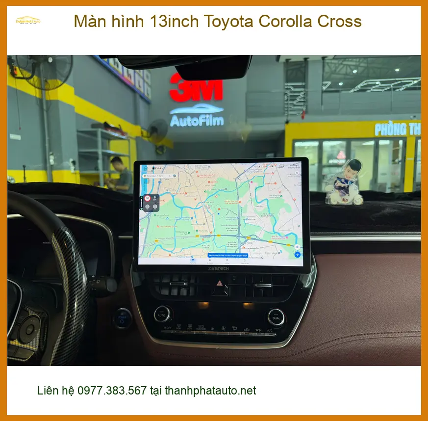 Anh Long lắp màn hình 13inch Toyota Corolla Cross tại Quận 4 để nâng tầm tiện ích