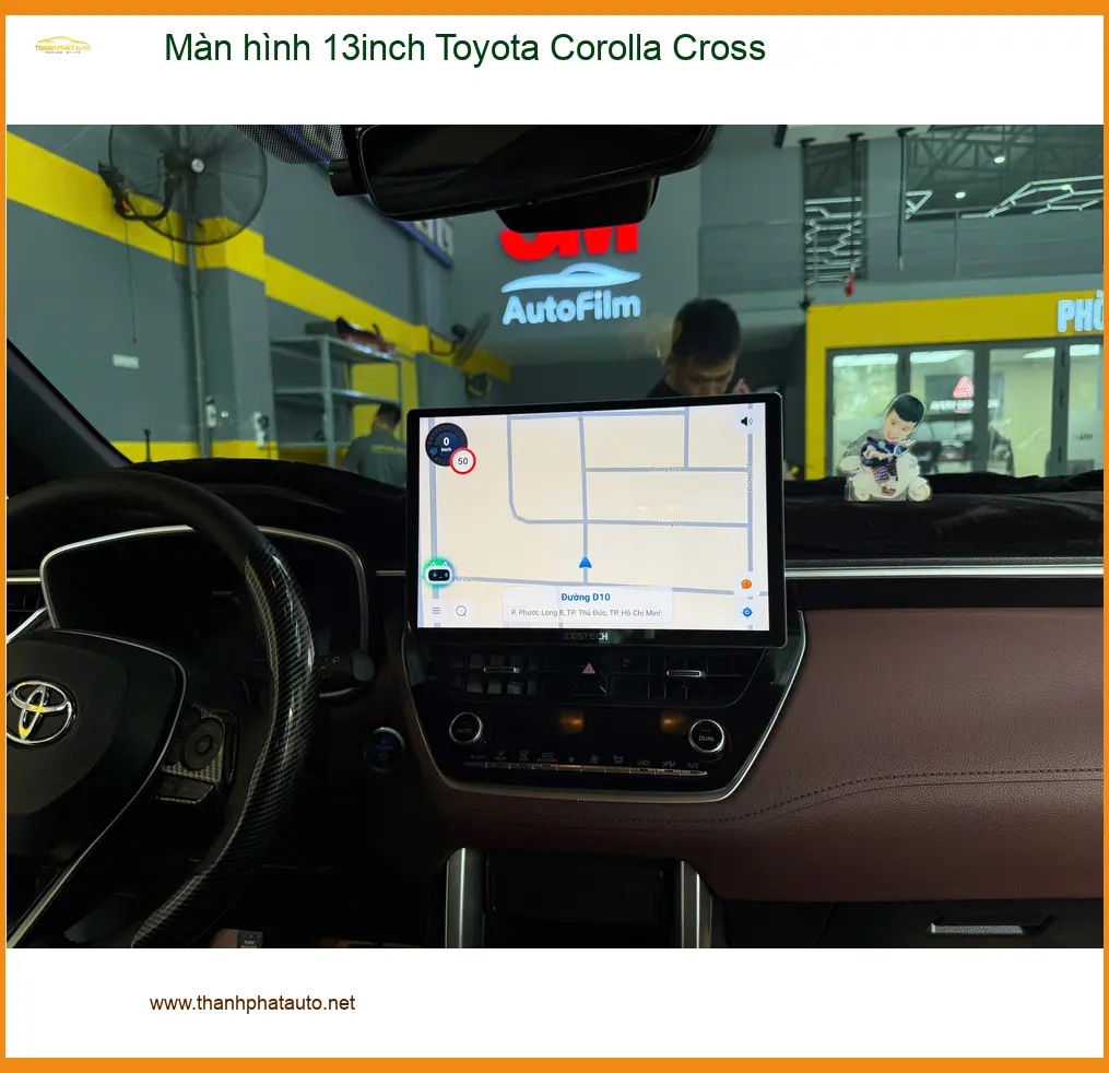 Anh Long lắp màn hình 13inch Toyota Corolla Cross tại Quận 4 để nâng tầm tiện ích ảnh thực tế 2