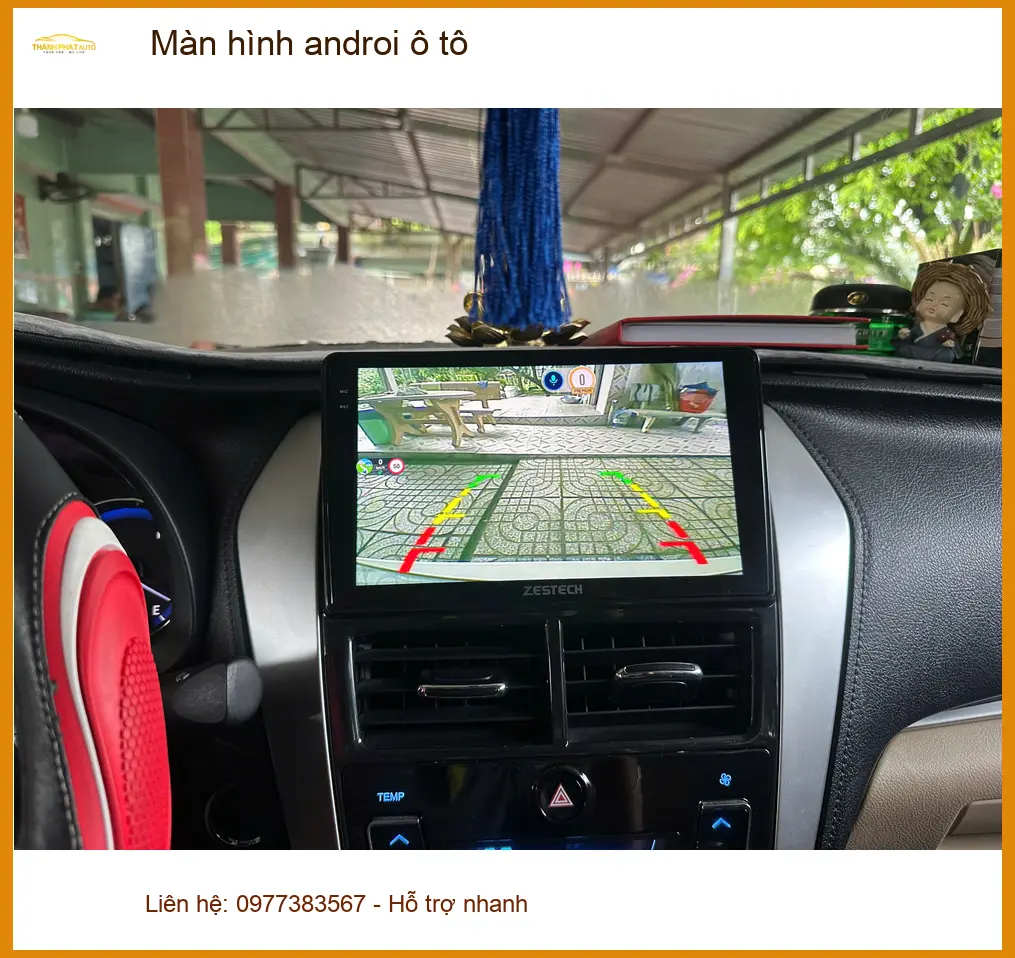 Chị Thảo nâng cấp màn hình Android ô tô Ford Everest tại Gò Vấp
