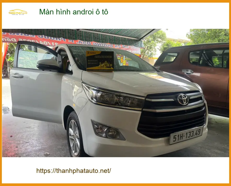 Chị Vân lắp màn hình android ô tô cho Mazda 3 tại Quận Bình Tân để tiện ích hơn