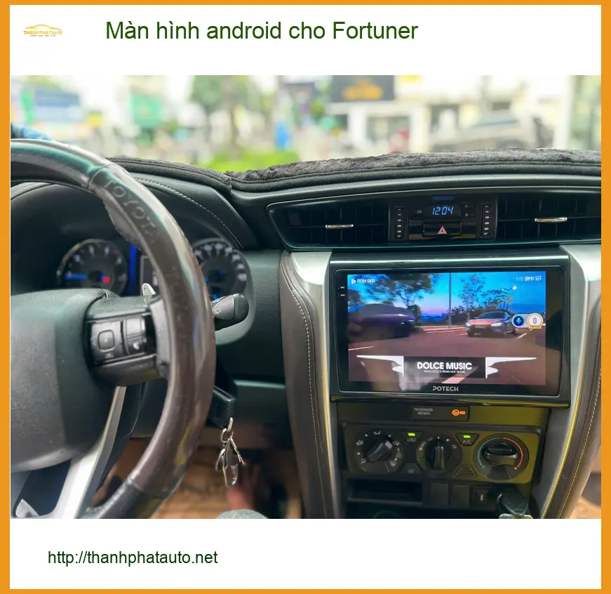 Chú Lâm lắp màn hình Android cho Fortuner tại Quận 6 để tiện dẫn đường và giải trí ảnh thực tế 4