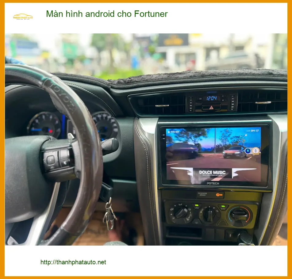 Anh Khang lắp màn hình Android cho Fortuner tại Quận 1 để trải nghiệm giải trí ảnh thực tế 3