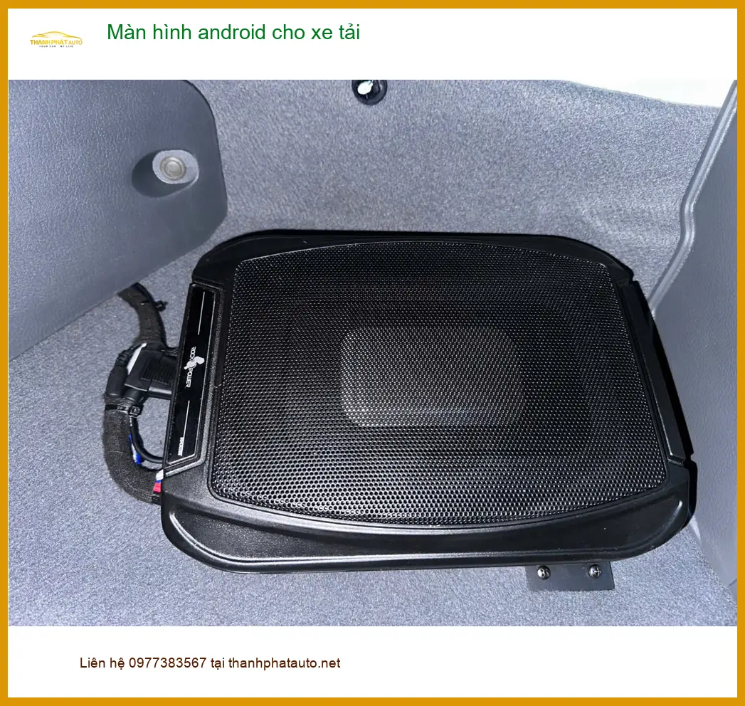 Chú Hưng nâng cấp màn hình Android cho xe tải Fuso Canter tại Thủ Đức ảnh thực tế 3