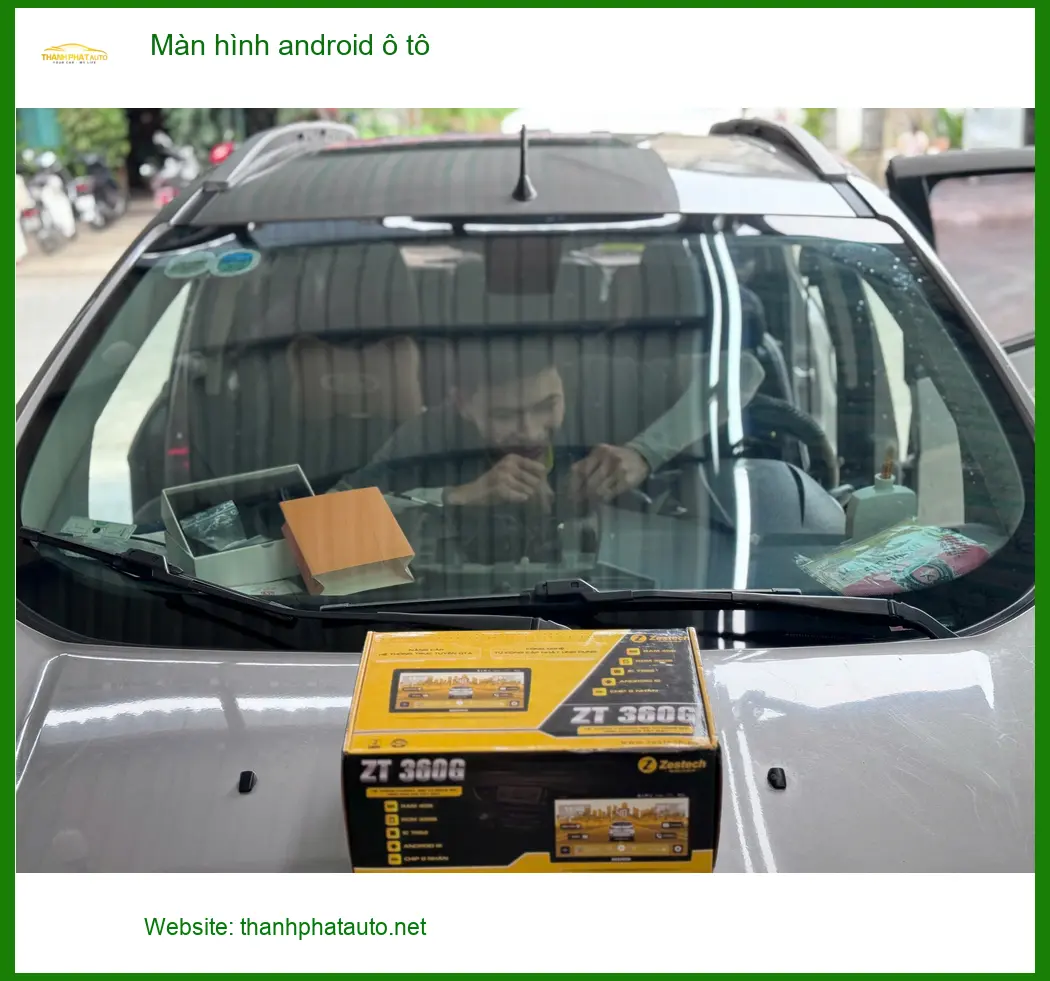 Anh Duy lắp màn hình Android ô tô cho Hyundai Santa Fe tại Bình Chánh để tiện xem bản đồ ảnh thực tế 4