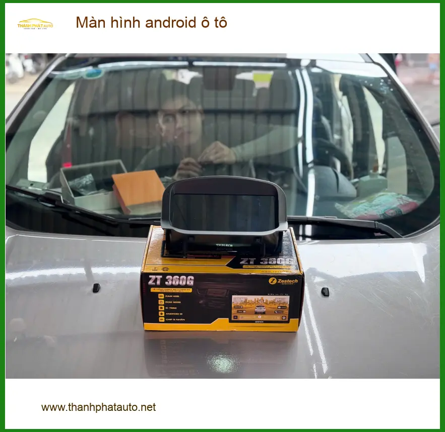 Chú Long lắp màn hình android ô tô Honda CR-V ở Quận 9 do màn zin giật lag ảnh thực tế 5
